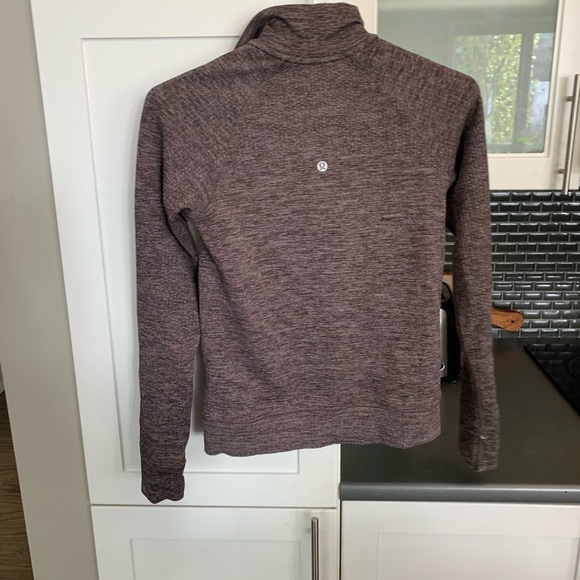 Lululemon quarter zip - Picture 5 of 7
